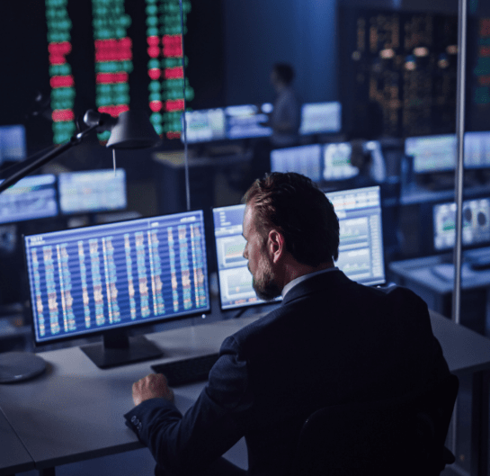 Professional accessing Citeline's Commercial solutions for strategy and prioritization.